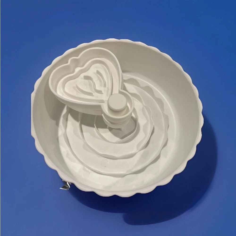 Dog Bowl - Slow Feeder/Puzzle